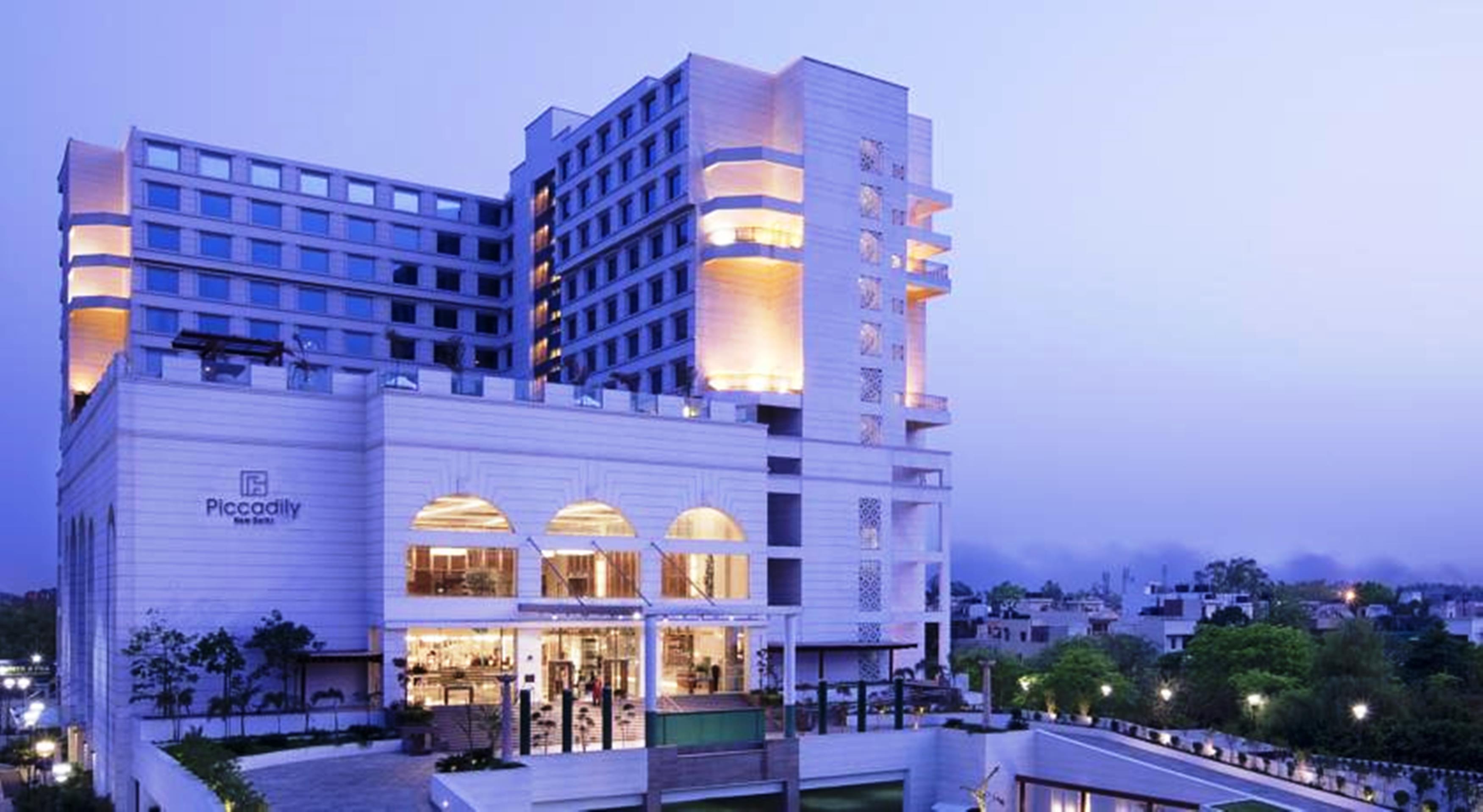 فندق بيكاديلي نيودلهي المظهر الخارجي الصورة The Piccadilly Hotel
